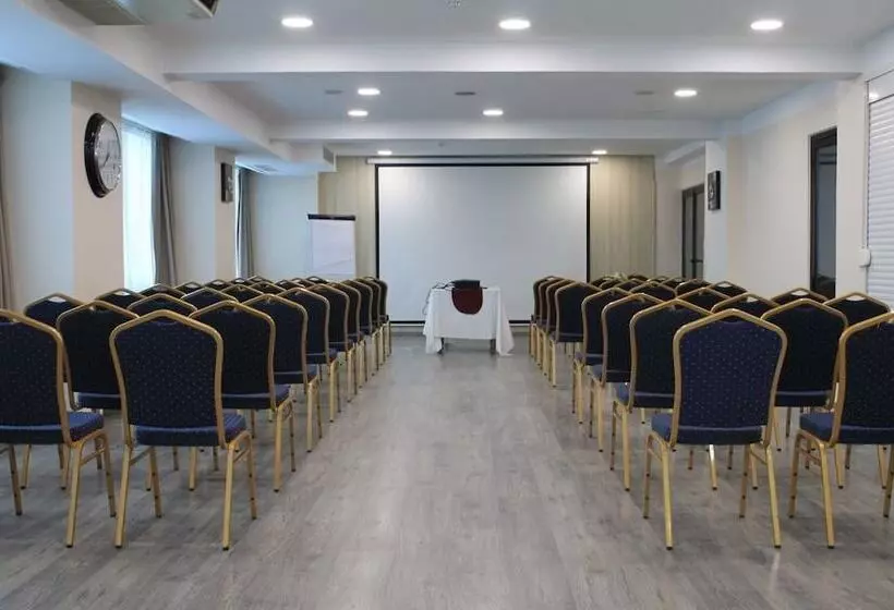 Palace Appart Hôtel