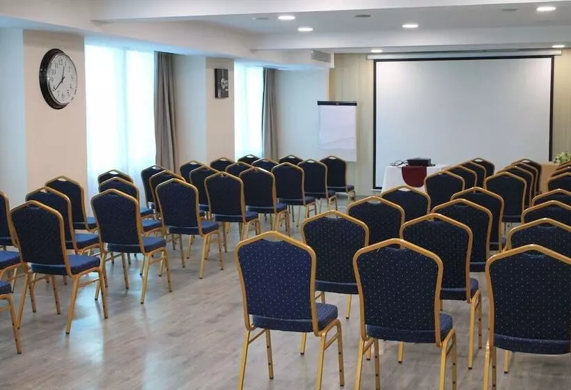 Palace Appart Hôtel