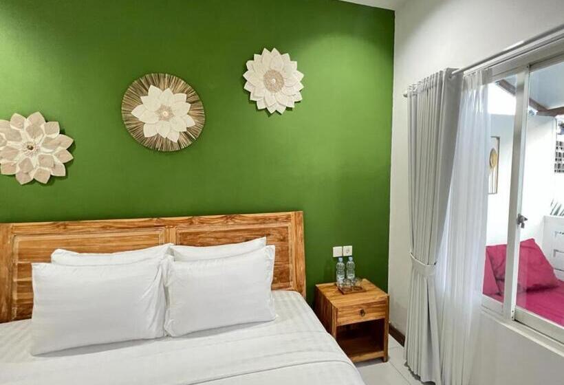 إقامة Lubdhaka Canggu