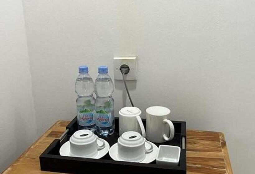 إقامة Lubdhaka Canggu