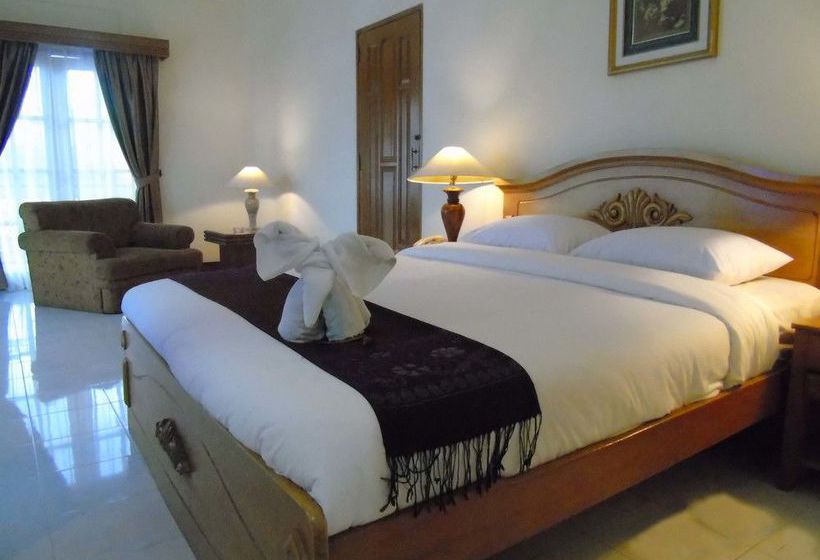 Tretes Raya Hotel & Resort 