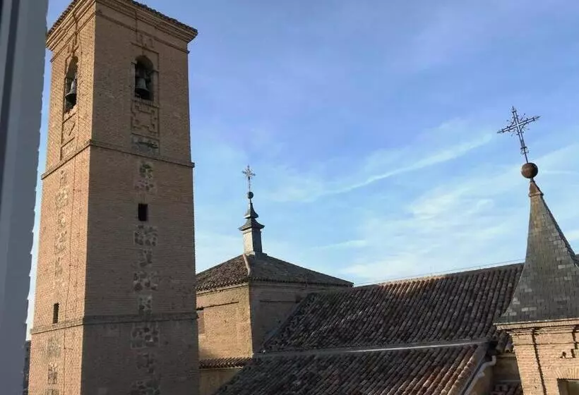 هاستل Oasis Backpackers' Toledo