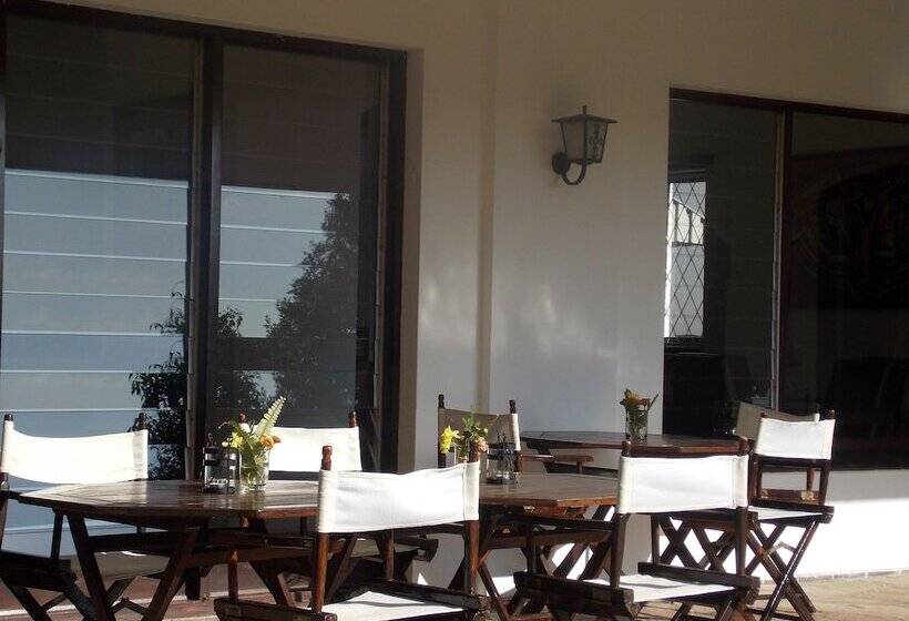 住宿加早餐  Bizafrika Guest Lodge & Conference Center