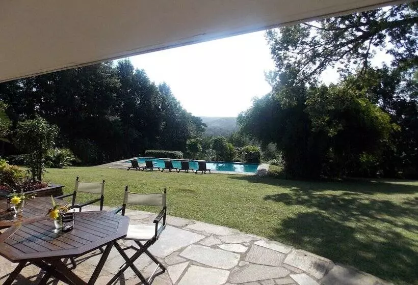 Bed and Breakfast Bizafrika Guest Lodge & Conference Center