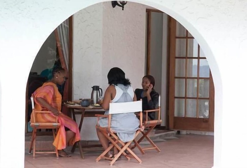 住宿加早餐  Bizafrika Guest Lodge & Conference Center