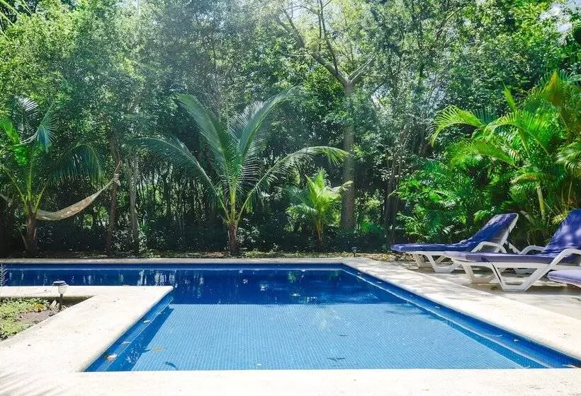 צימר Villas Picalu Lodge