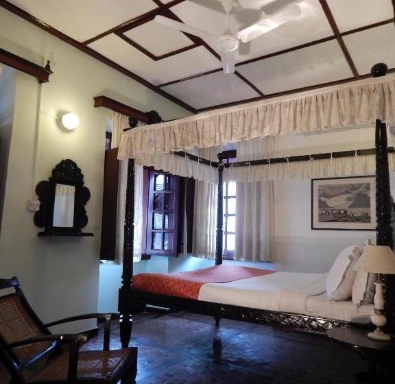 مبيت وإفطار Welcomheritage Panjim Inn