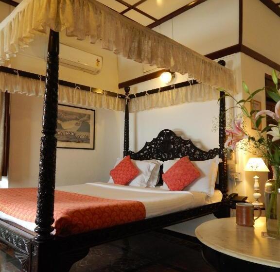 مبيت وإفطار Welcomheritage Panjim Inn