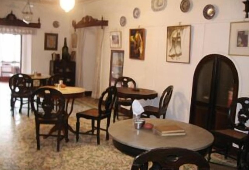 مبيت وإفطار Welcomheritage Panjim Inn