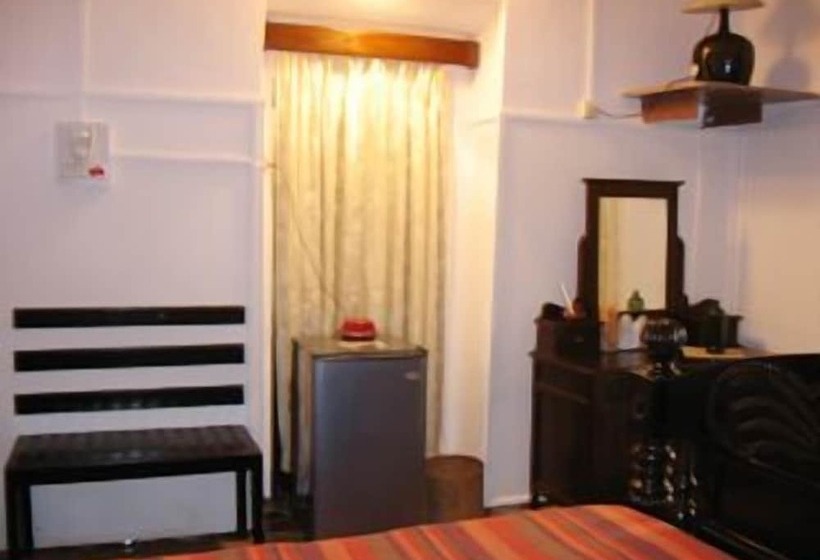 مبيت وإفطار Welcomheritage Panjim Inn