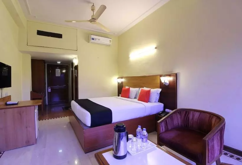 Отель Capital O 1780 Belsons Taj Mahal