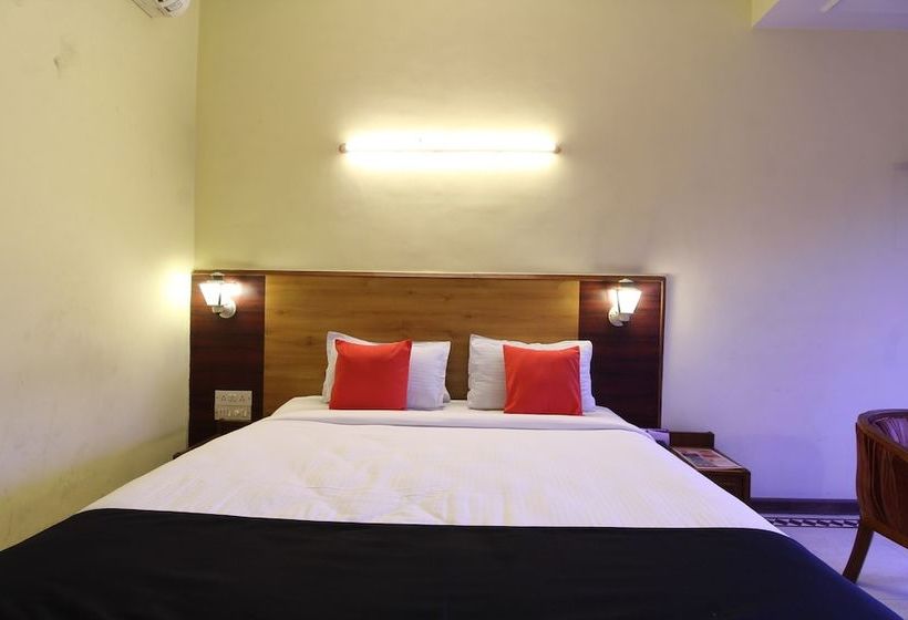 فندق Capital O 1780  Belsons Taj Mahal