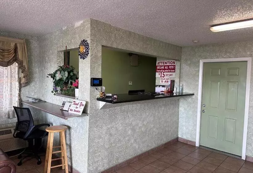 Отель Colonial Inn Hammond