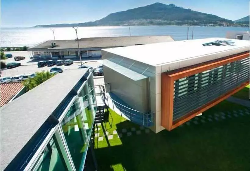 Отель Design & Wine