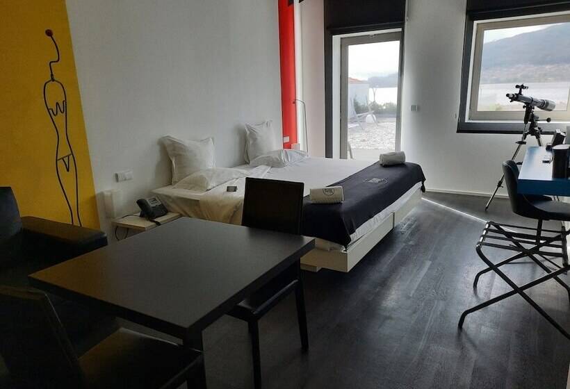 هتل Design & Wine