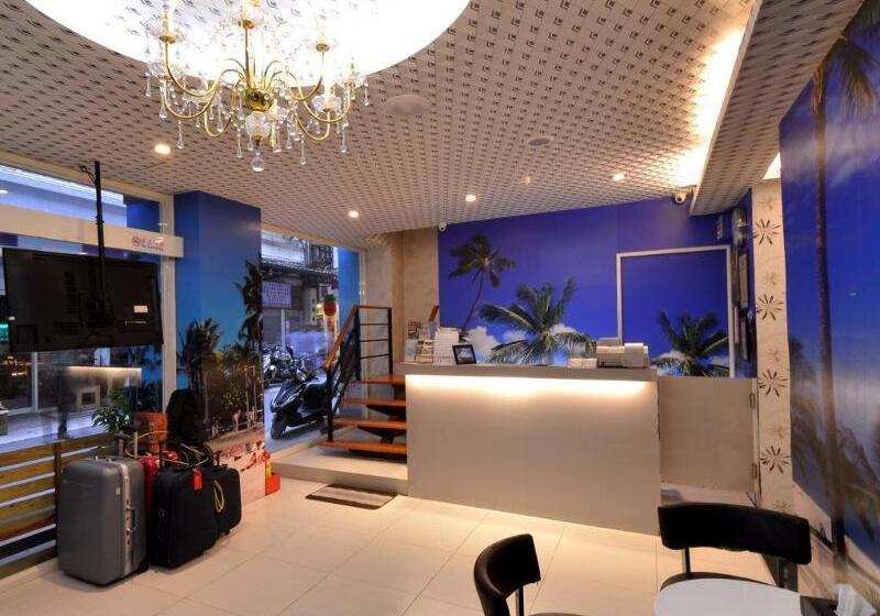 هتل Happiness Inn