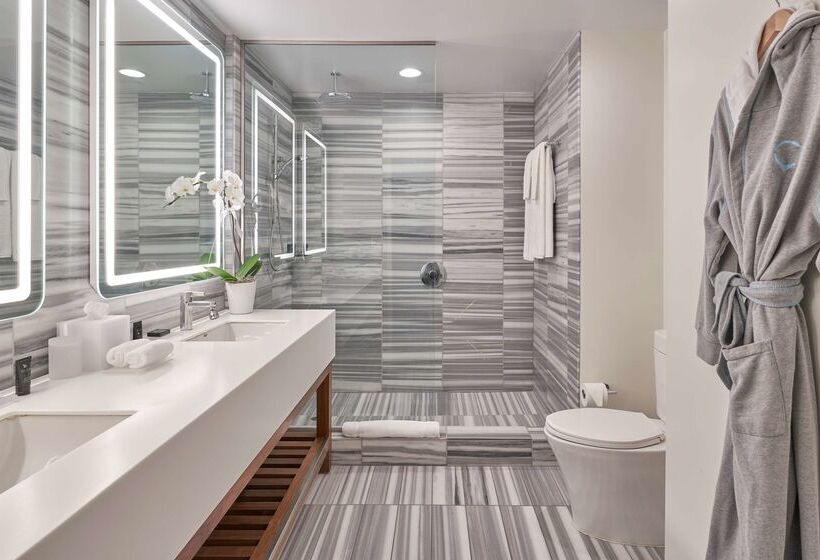 ホテル Hyatt Centric The Pike Long Beach