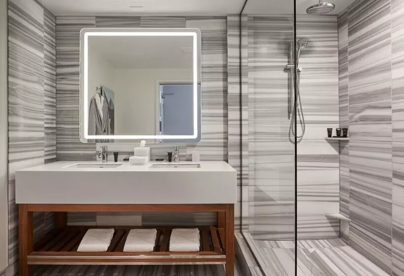 ホテル Hyatt Centric The Pike Long Beach