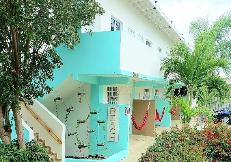 هتل La Jamaca Island Vibe