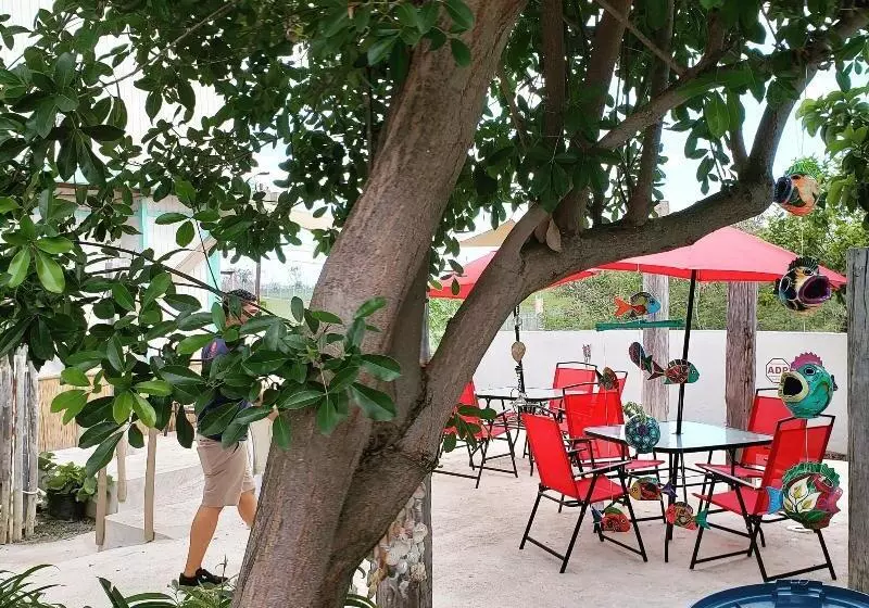 هتل La Jamaca Island Vibe