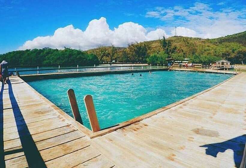 هتل La Jamaca Island Vibe