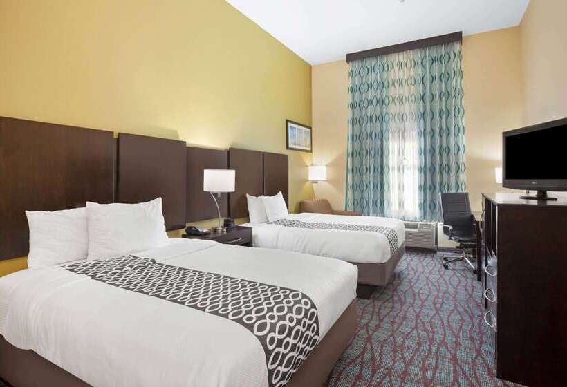 هتل La Quinta By Wyndham Pasadena North