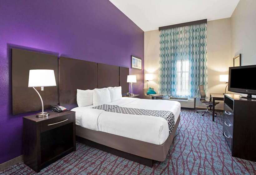 هتل La Quinta By Wyndham Pasadena North