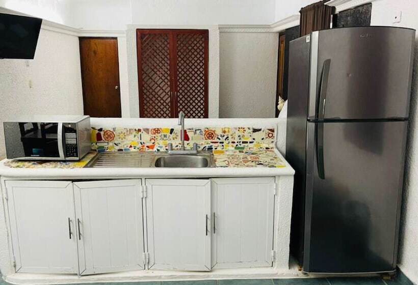 Mayan Art Hotel 10 Avenue