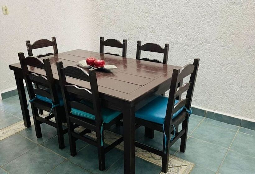 Mayan Art Hotel 10 Avenue