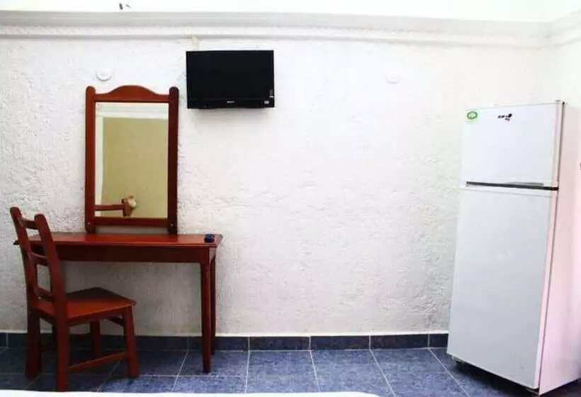 Mayan Art Hotel 10 Avenue