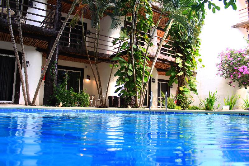 Mayan Art Hotel 10 Avenue