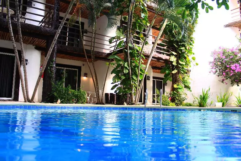 Mayan Art Hotel 10 Avenue