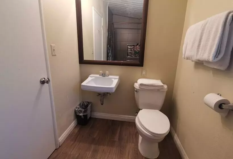 Отель Studio 9 Big Bear