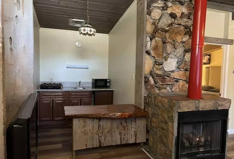 Отель Studio 9 Big Bear