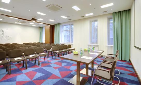 فندق Park Inn By Radisson Donetsk