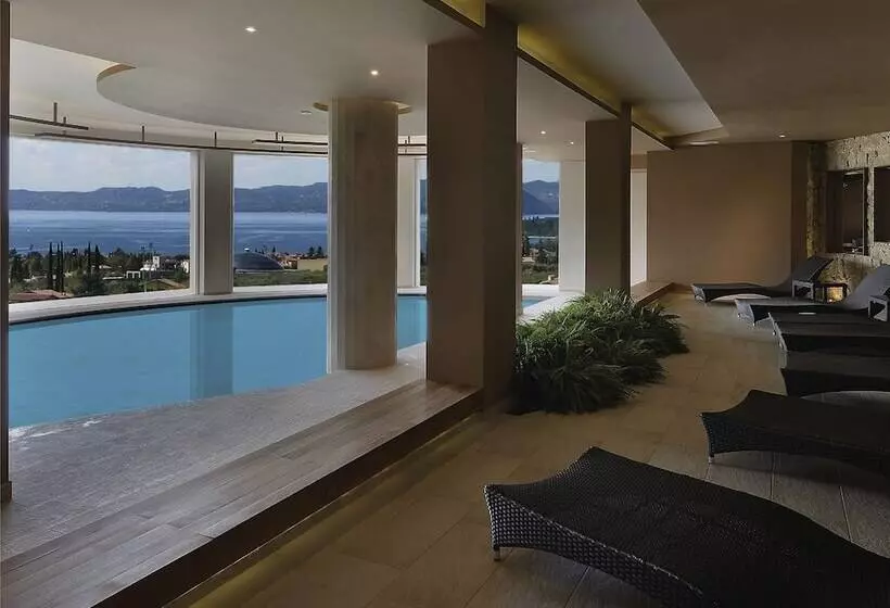 Отель Poiano Garda Resort