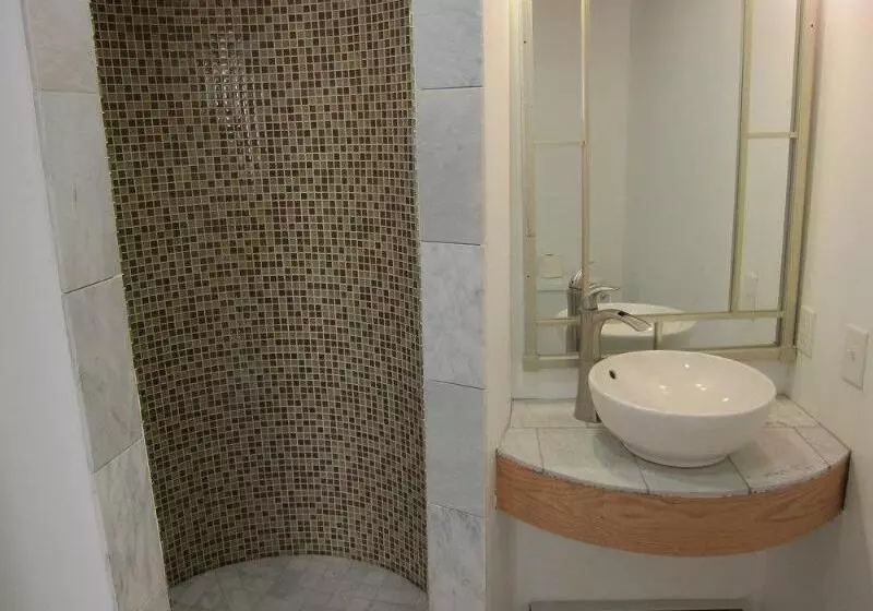 ホテル Qupqugiaq Inn