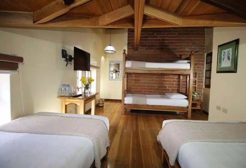 ホテル Vieja Cuba