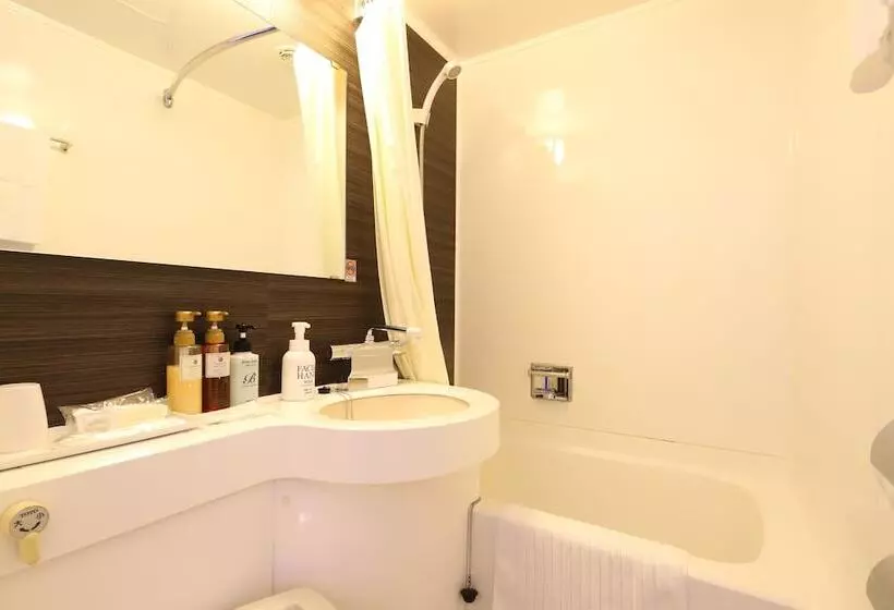 Smile Hotel Tokyo Ayase Ekimae