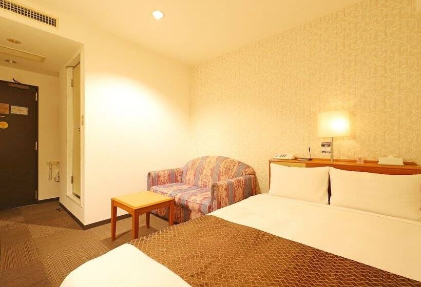 Smile Hotel Tokyo Ayase Ekimae