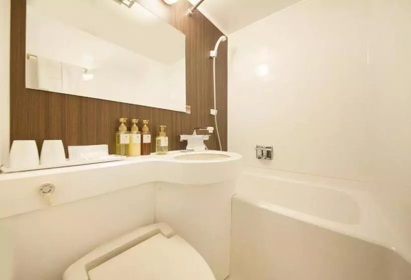 Smile Hotel Tokyo Ayase Ekimae