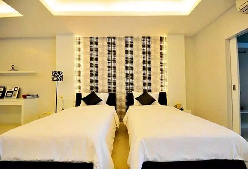 Surintra Boutique Resort