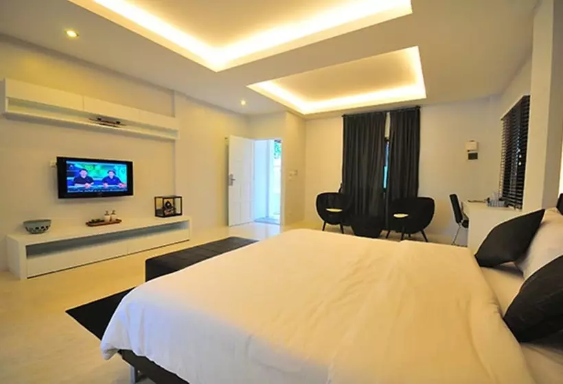 Surintra Boutique Resort