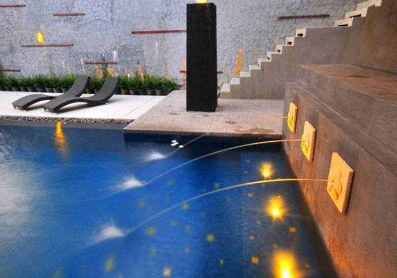 Surintra Boutique Resort