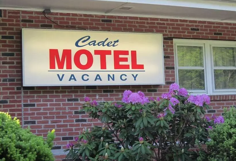 Cadet Motel