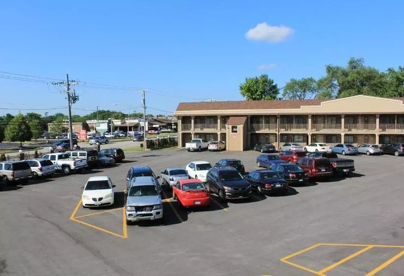 酒店 American Inn And Suites