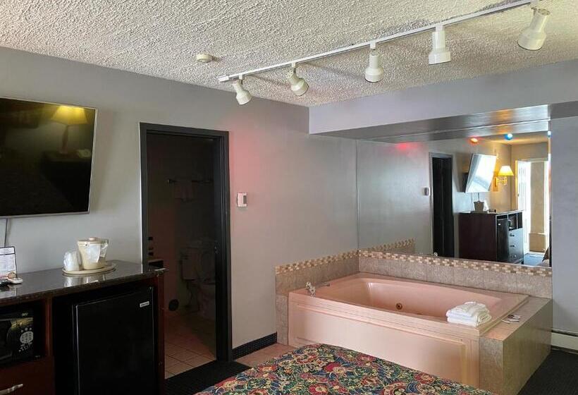 فندق American Inn And Suites