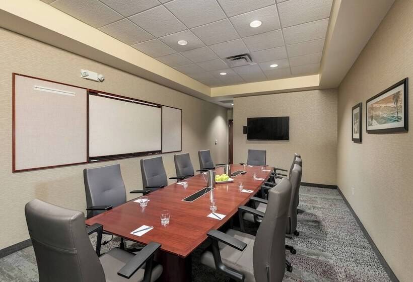 ホテル Courtyard By Marriott San Diego Oceanside