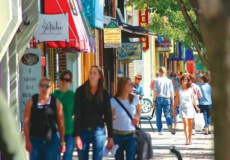 فندق Fairfield Inn & Suites Traverse City