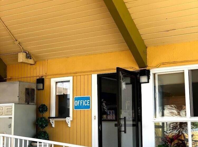 בית מלון כפרי Imperial Inn Oakland